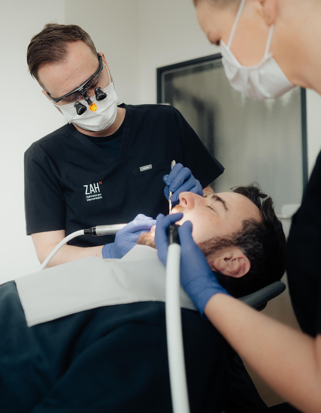 Parodontitis Therapie in unserer Praxis in Melle