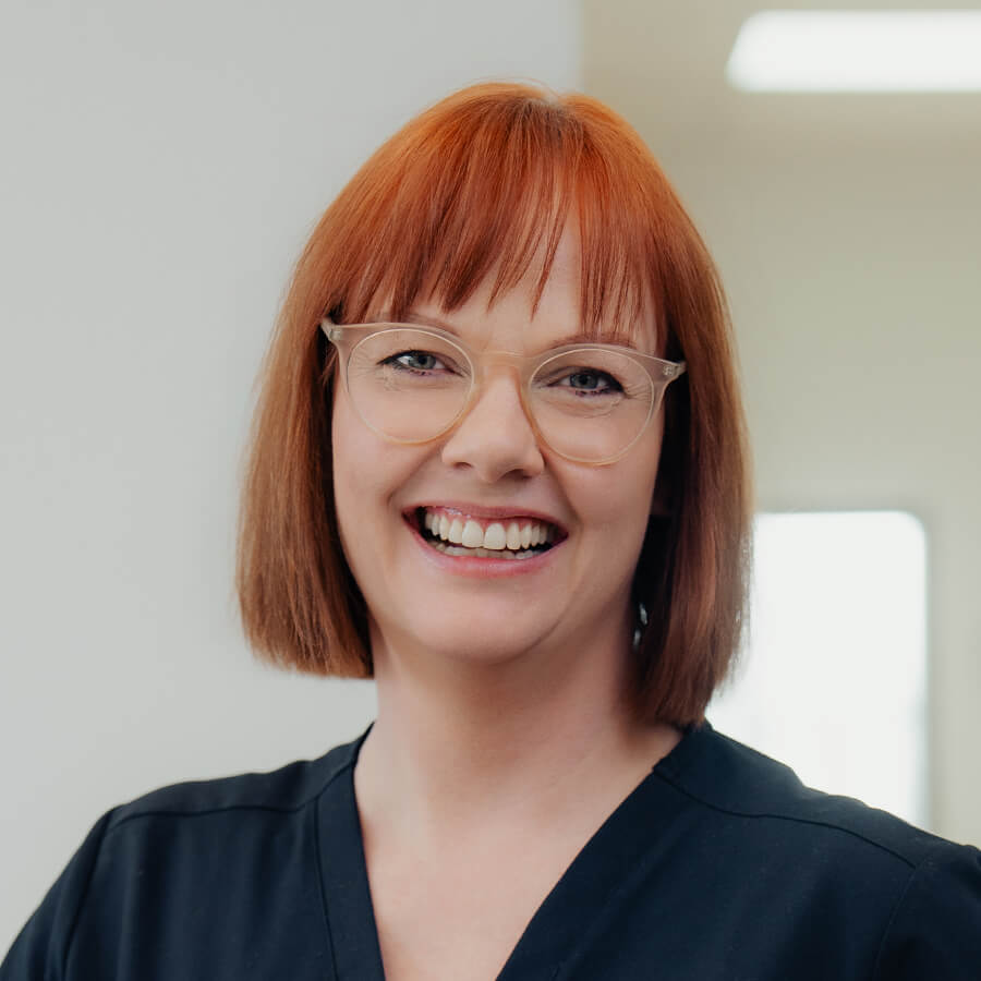 Frau Schnabel an unserer Rezeption